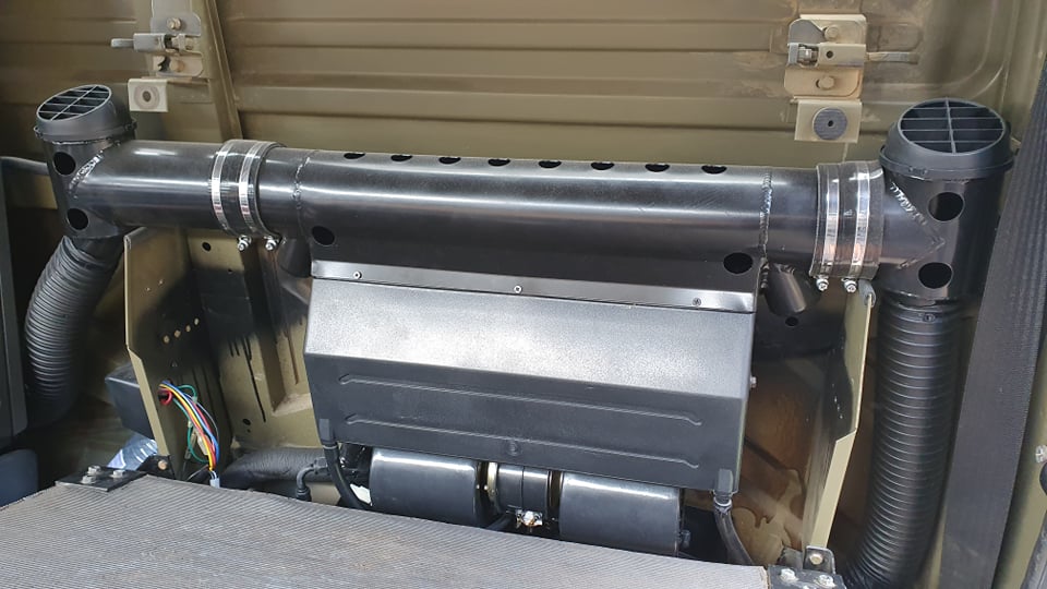 Ultimate Mogs Airconditioner (bench seat version)